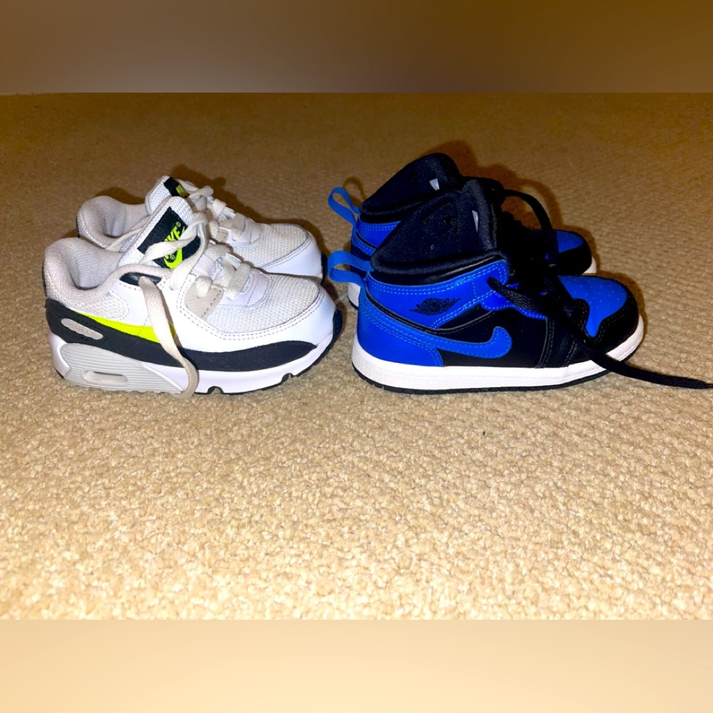 Toddler Kids Nike Air  Max 90 & Nike Air Jordan 1 Hyper Royal 8c